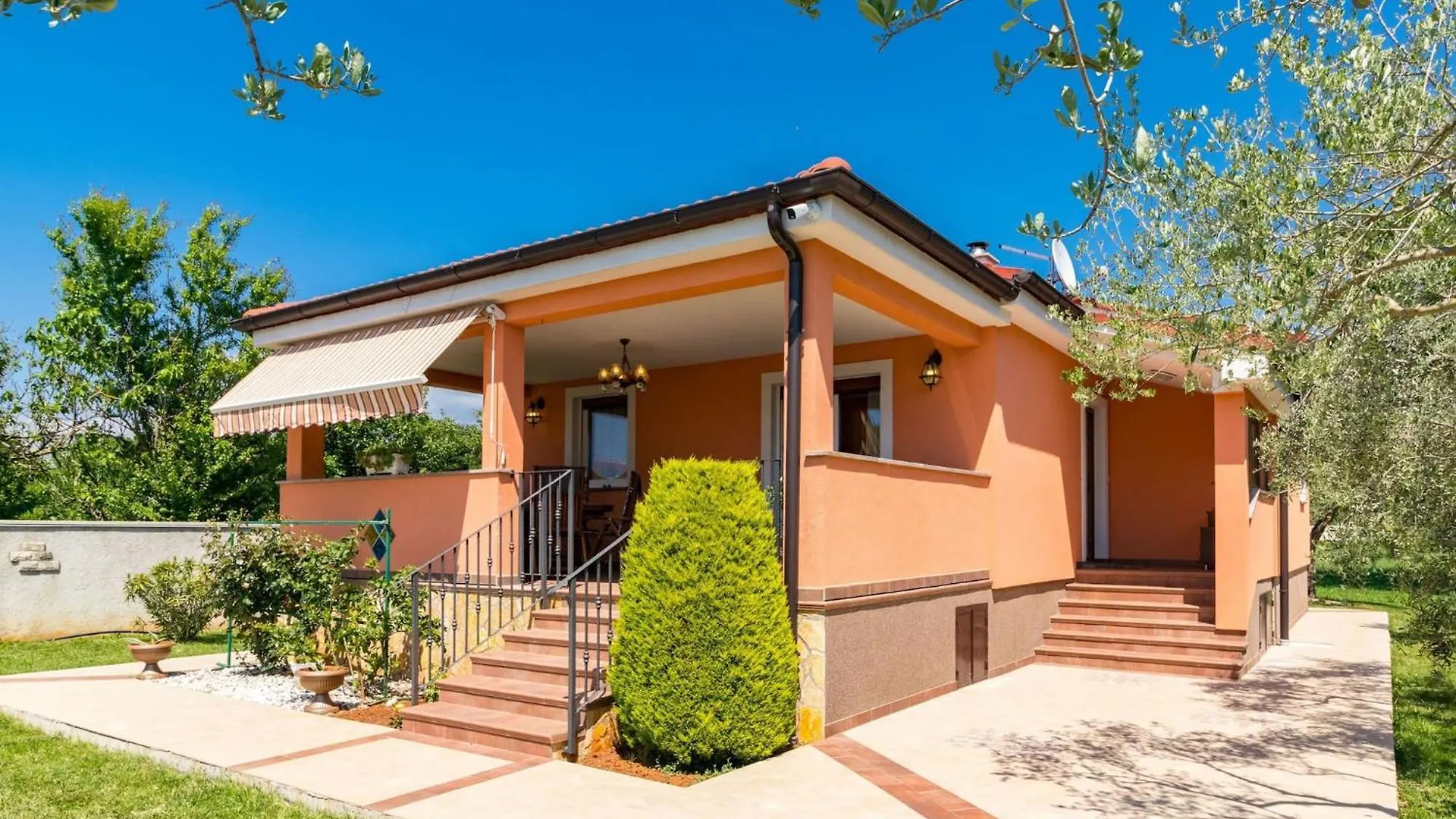 Holiday Home Dolinka Pula