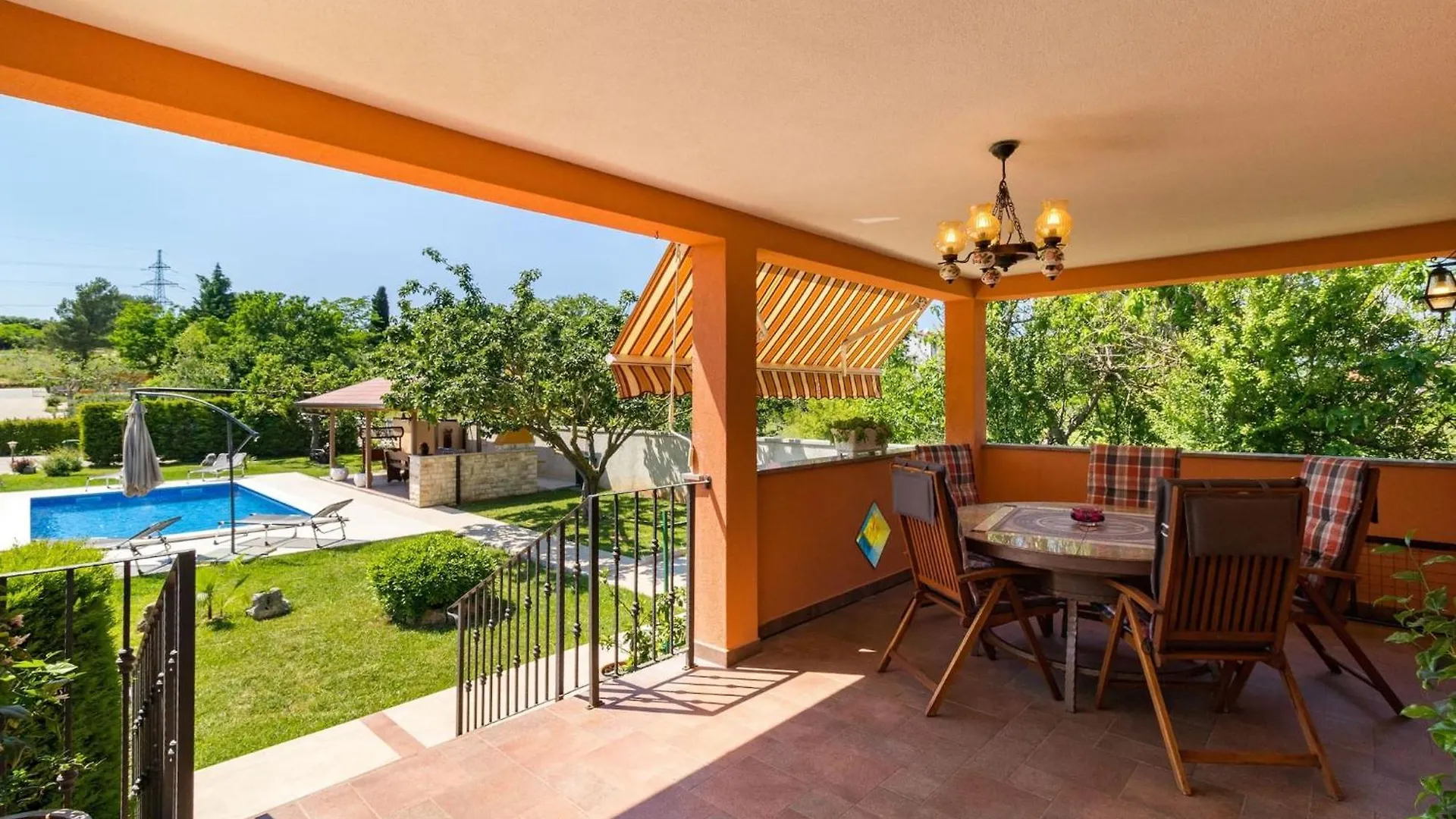 Holiday Home Dolinka Pula 0*,  Kroatien